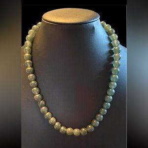 Vintage Nephrite Jade Necklace – necklace only.